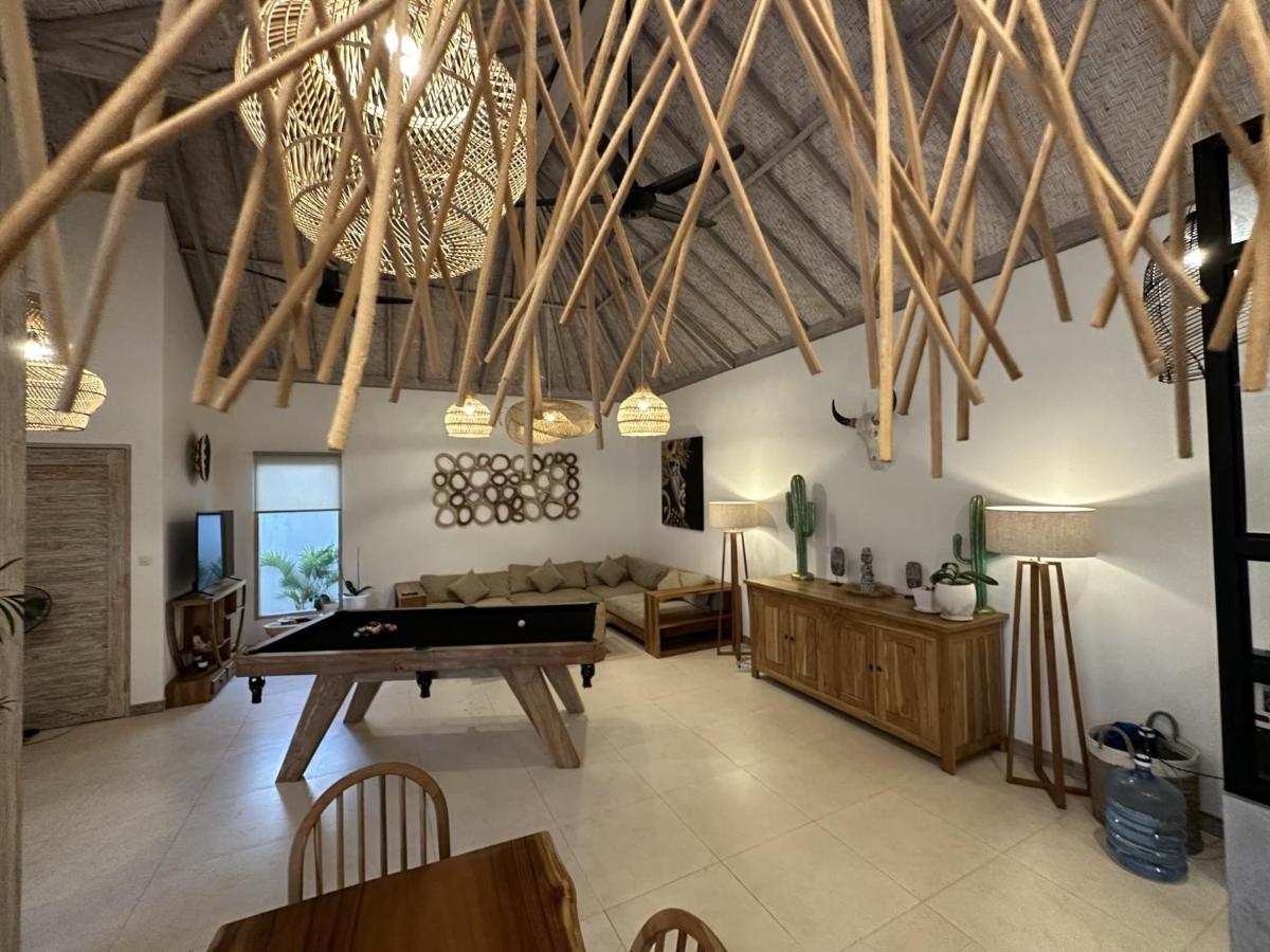 Villa White Karma Семиняк Екстериор снимка